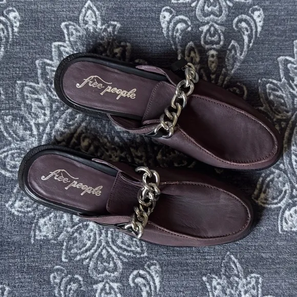 Free People Vida Mule In Fig Leather Size 40