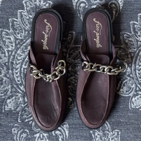Free People Vida Mule In Fig Leather Size 40