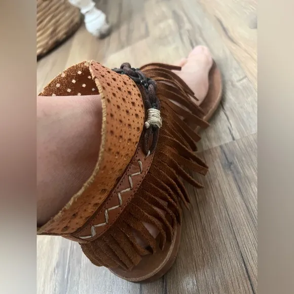 Free People Wonderland Leather Fringe Festival Boho Sandals Sz 38