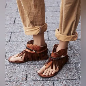 Free People Wonderland Leather Fringe Festival Boho Sandals Sz 38