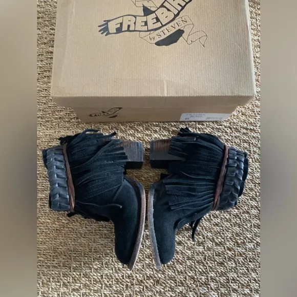 Freebird Boho Fringe Boots size 8