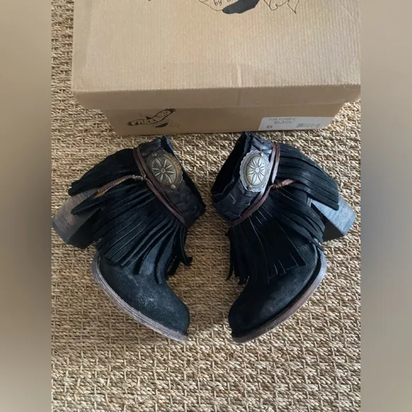 Freebird Boho Fringe Boots size 8