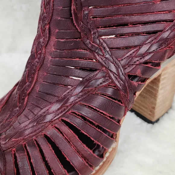 FREEBIRD By STEVEN Bela Leather Heel Sandals in Red 8