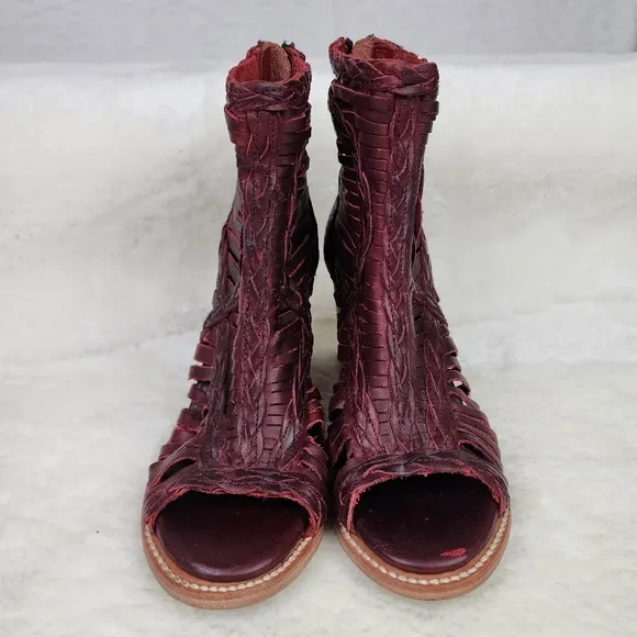 FREEBIRD By STEVEN Bela Leather Heel Sandals in Red 8