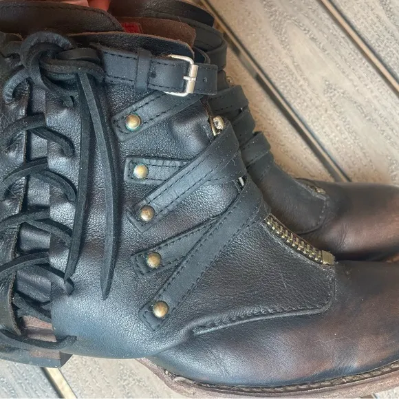 FREEBIRD By STEVEN*LIMERICK Booties Boots 9