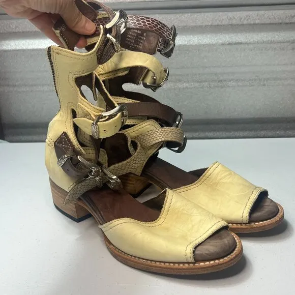 Freebird Pilar Sandals Size 8 Cream Tan Brown Buckles Gladiator Boho Sandals