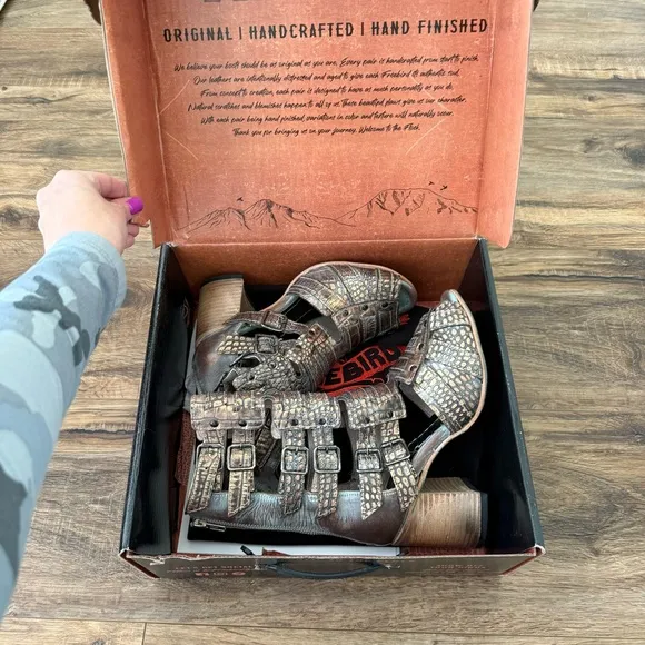 FREEBIRD Zane Handmade Gladiator Sandal Boots Blush Croco Multi Leather 10 NWT