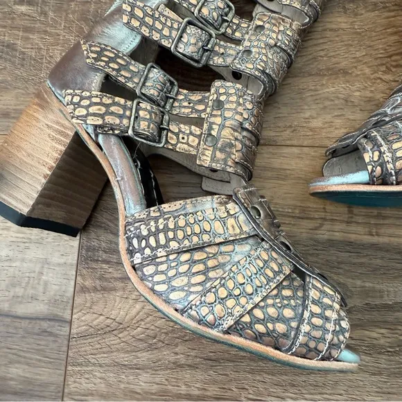 FREEBIRD Zane Handmade Gladiator Sandal Boots Blush Croco Multi Leather 10 NWT