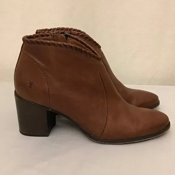 Frye 9 Nora Whipstitch Women’s Zip Ankle Boots Booties Cognac Brown Leather