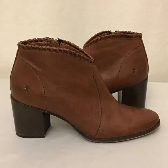 Frye 9 Nora Whipstitch Women’s Zip Ankle Boots Booties Cognac Brown Leather