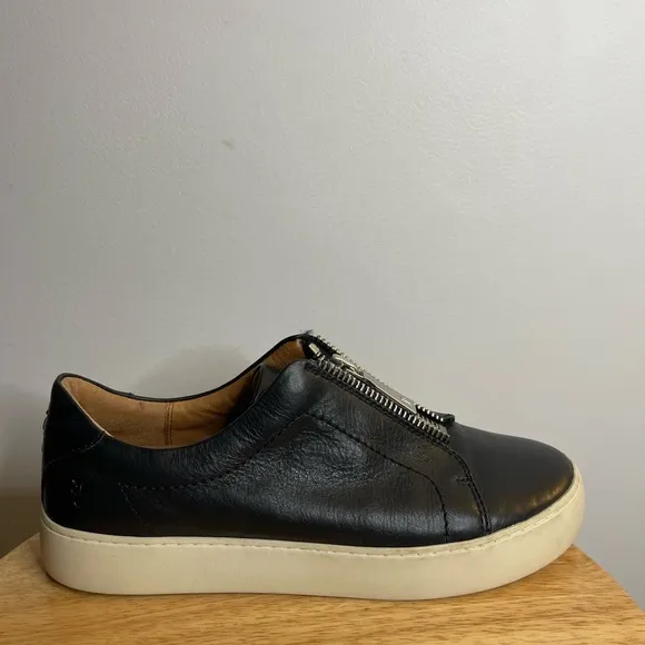 Frye Black Leather Slip-On Platform Sneakers Women’s Size 9.5