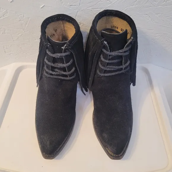 FRYE Black Suede Leather Fringe Bootie Womens Boots Sz 7.5 Festival Boho Western