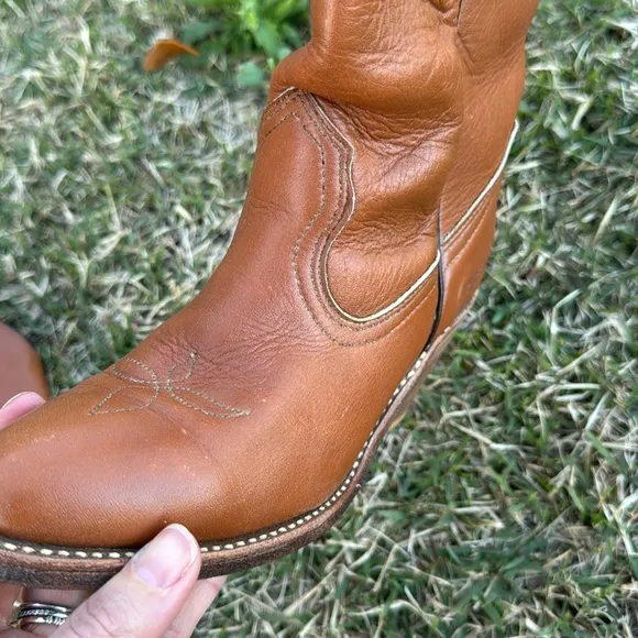 Frye Leather Boots, Style 7105, Size 5.5 women’s