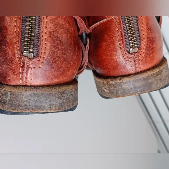 Frye Phillip Boho Leather Sz 7 Harness Boots