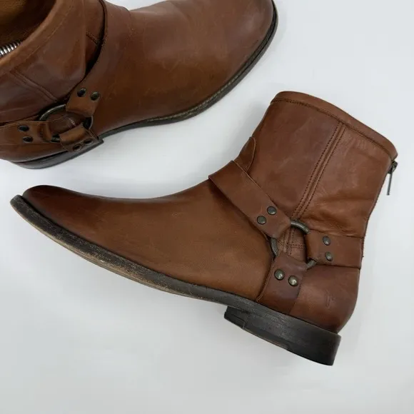 FRYE Phillip Harness Short Whiskey Boots WOMEN 8.5 Leather Back Zip Moto Boho