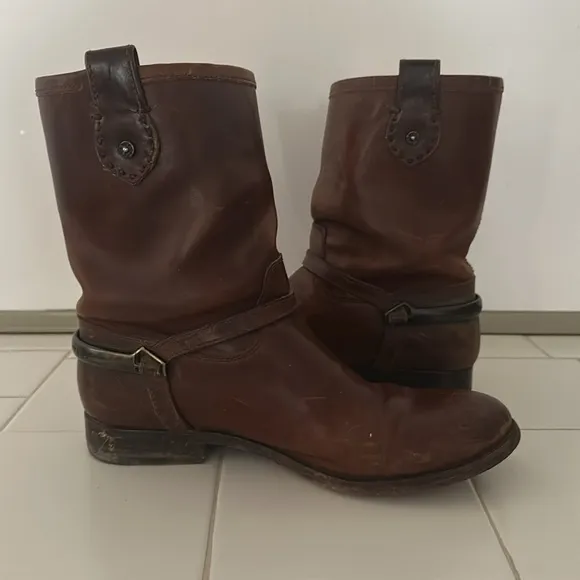 Frye Vintage Ankle Boots / Booties with metal “spurs”