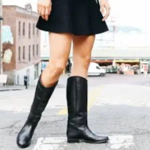 FRYE Vintage Leather Melissa Button Campus Riding Boots