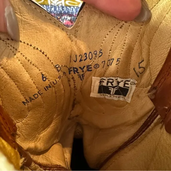 Frye Western Tan Leather Cowboy Boots