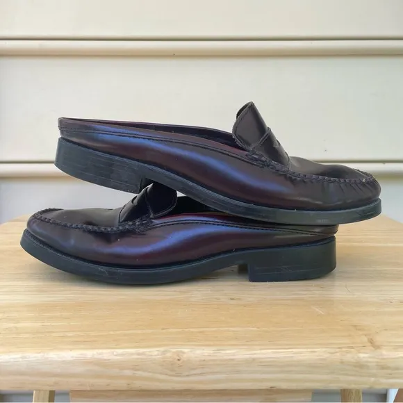 G.H. Bass Peggy Burgundy Leather Slip-On Loafers Size 7M