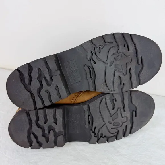 G.H. Bass Vintage 90's Lace-Up Ankle Boots