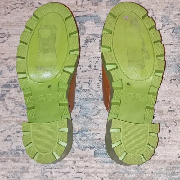Gianni Bini End Game Brown and Green Platform  chunky Mules 8.5
