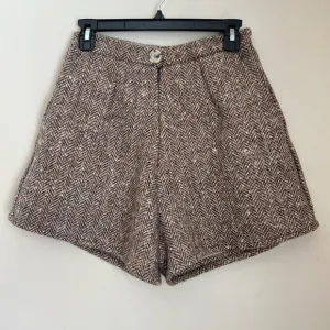 Girl Of The Earth Amsterdam Shorts Women’s S Wool Vintage Brown Houndstooth NYC