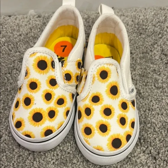 Girls size 7 lot of 7 shoes