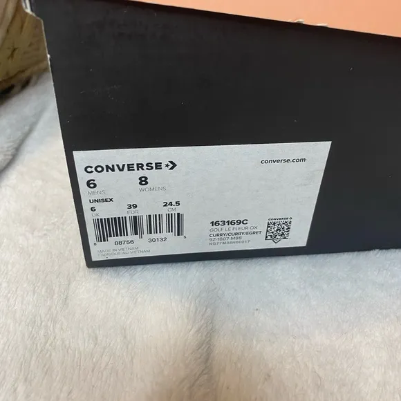 GOLF LE FLEUR burlap converse with box and dust bag