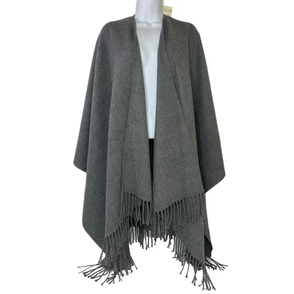 Gray Wrap Shoulder Shrug Kimono Sweater With Fringe