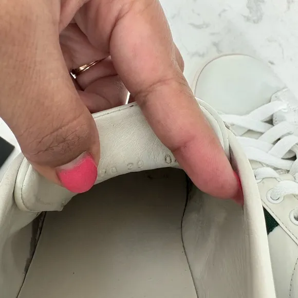 Gucci Women's White Sneakers with Embroidered Details