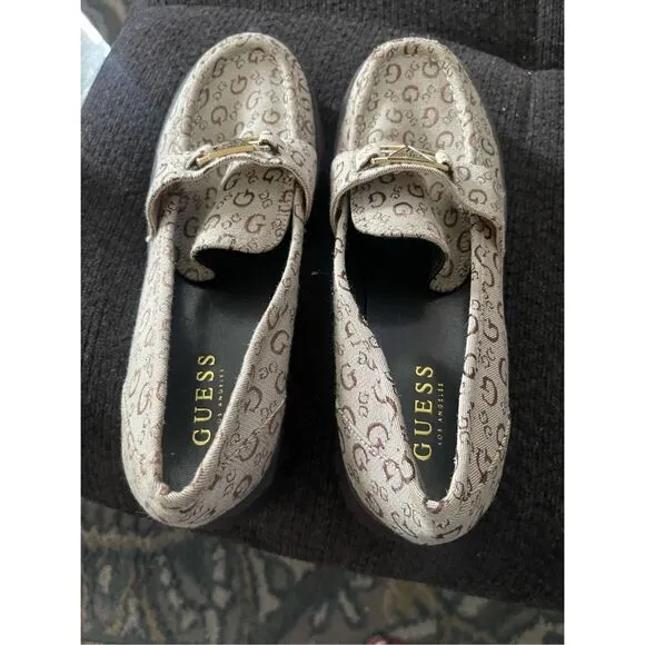 Guess Womens Cream Brown Black Logo Chunky Platform Loafers Shoes Size 9.5