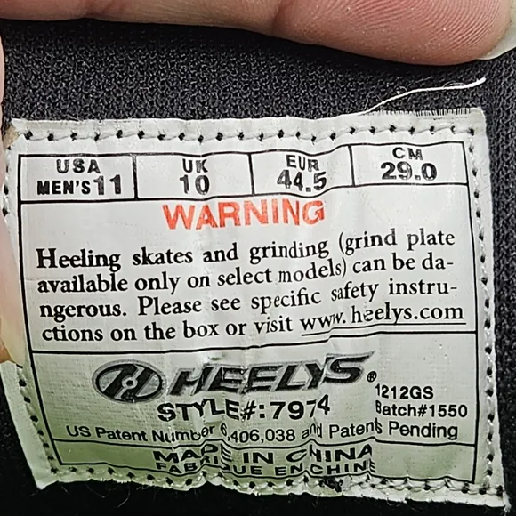 Heelys skater shoes size 11