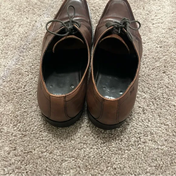 Hugo Boss Brown Leather Dress Shoes Size 10 50130567