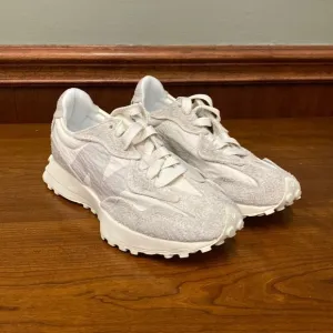 J Crew x New Balance® 327 unisex sneakersItem BX073