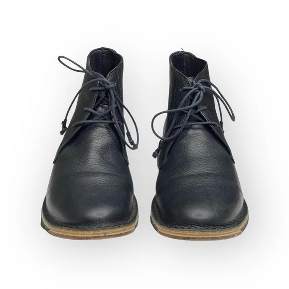 J Shoes ミ★ Sleek Fashion Forward Mohave 2 Chukka Boots ミ★ Black Leather ミ★ 8.5M
