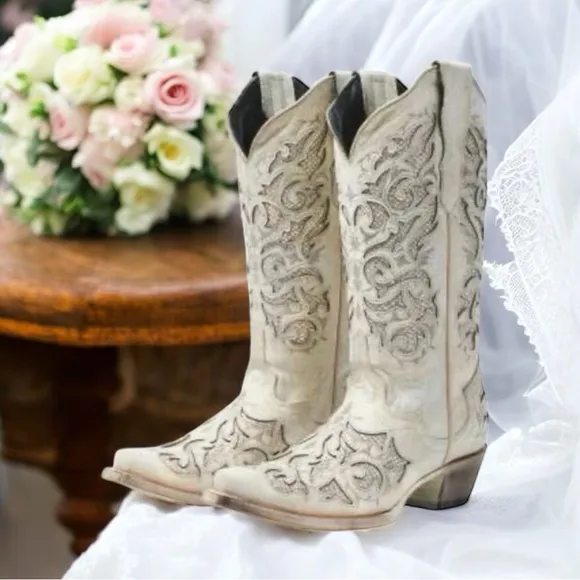J.B. Dillon Reserve Crystal Embellished Bridal Boots in Bone Size US 7