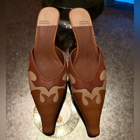 Jeffrey Campbell Dilettante Mule In Beige