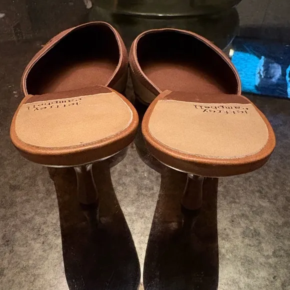 Jeffrey Campbell Dilettante Mule In Beige