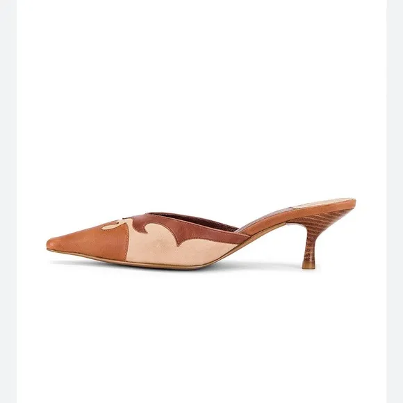 Jeffrey Campbell Dilettante Mule In Beige