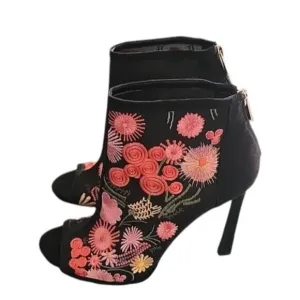 JESSICA SIMPSON Pascal Peeptoe Boots 8 Booties Boho Embroidered Stiletto Heels