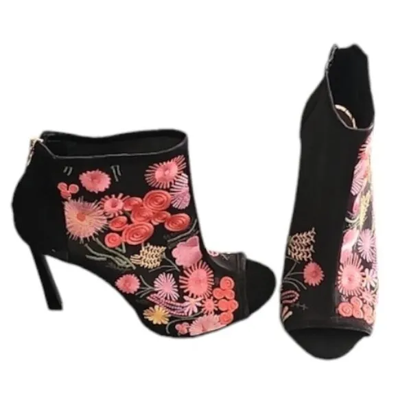 JESSICA SIMPSON Pascal Peeptoe Boots 8 Booties Boho Embroidered Stiletto Heels
