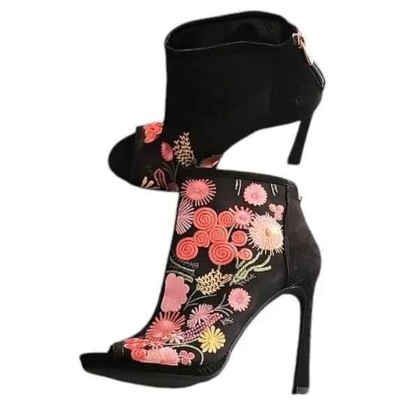 JESSICA SIMPSON Pascal Peeptoe Boots 8 Booties Boho Embroidered Stiletto Heels