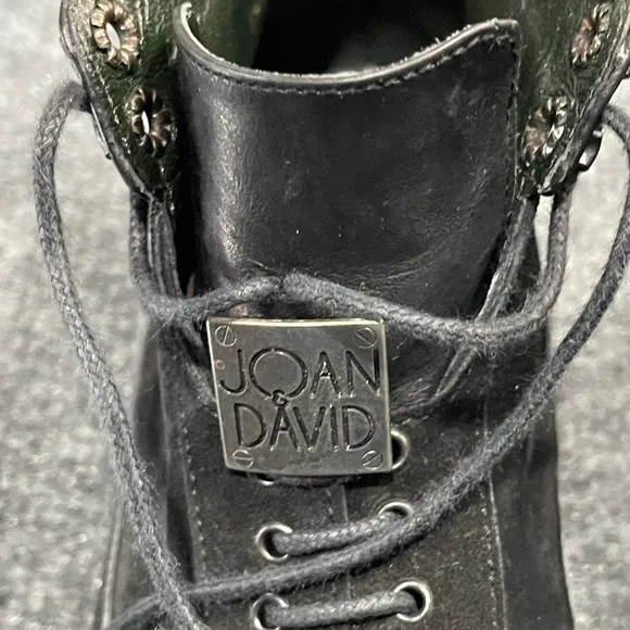 *Joan &amp; David  Women's Black Vintage Lace Up Ankle Boots Sz 6 1/2