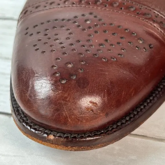 Johnston &amp; Murphy Oxford Dress Shoes Mens 10M Cellini Medallion Toe Brogue Italy