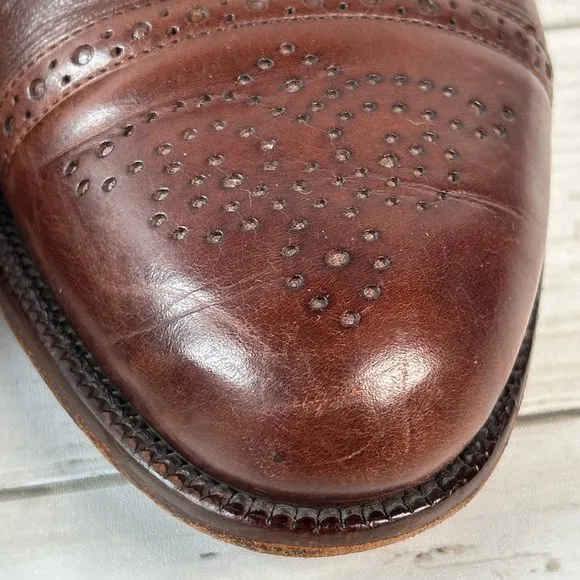 Johnston &amp; Murphy Oxford Dress Shoes Mens 10M Cellini Medallion Toe Brogue Italy