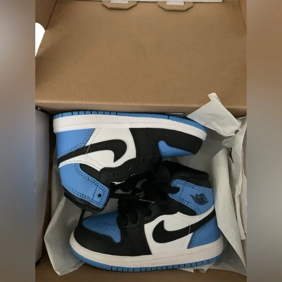 Jordan 1 Retro High OG UNC Toe (TD) Size US 7C