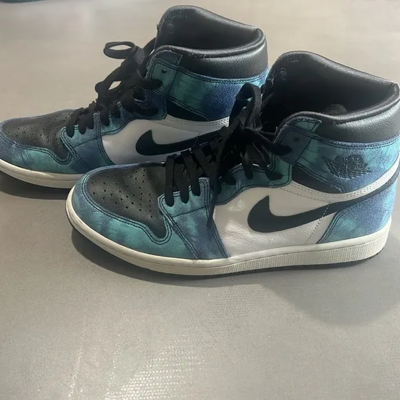 Jordan 1 Retro High Tie Dye Women's Shoes