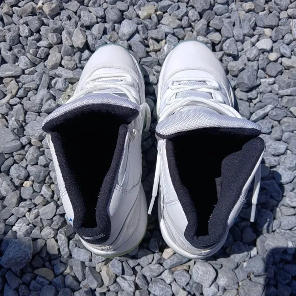 Jordan 11 Retro 'Legend Blue' 2014 Streetwear/Basketball Shoes  5.5 Yout…
