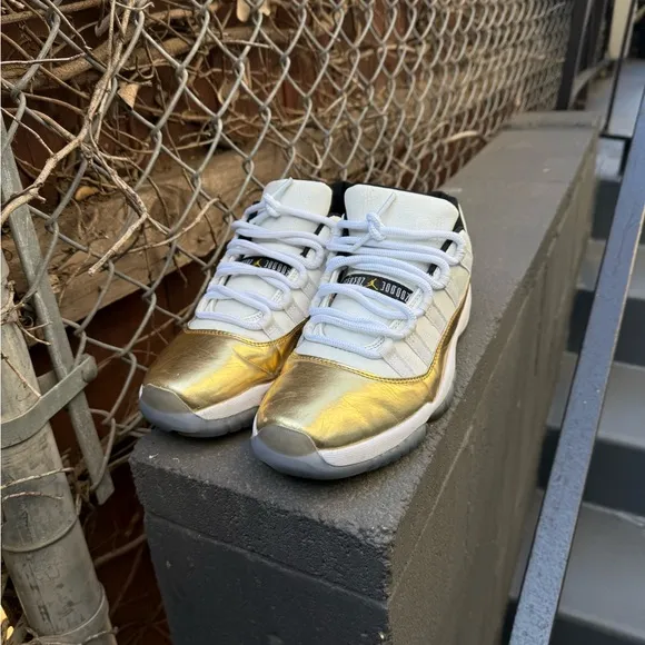 Jordan 11 retro low closing ceremony mens size 10 mens jordan shoes size 10 shoe