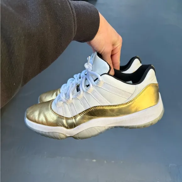 Jordan 11 retro low closing ceremony mens size 10 mens jordan shoes size 10 shoe